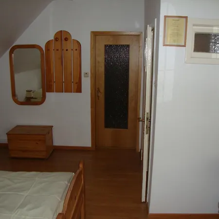 Zum Alten Forsthaus Inn